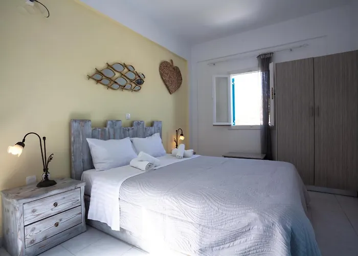 Stella's Place, Vlichada 4*