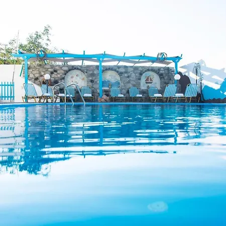 Stella's Place, Vlichada Konukevi 4*