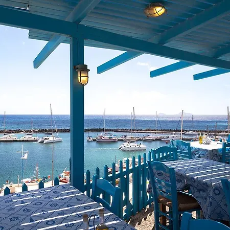 Stella's Place, Vlichada