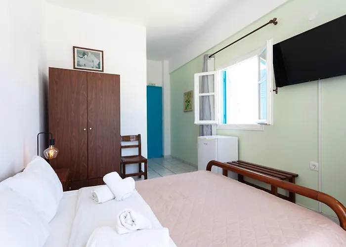 Stella's Place, Vlichada 4*